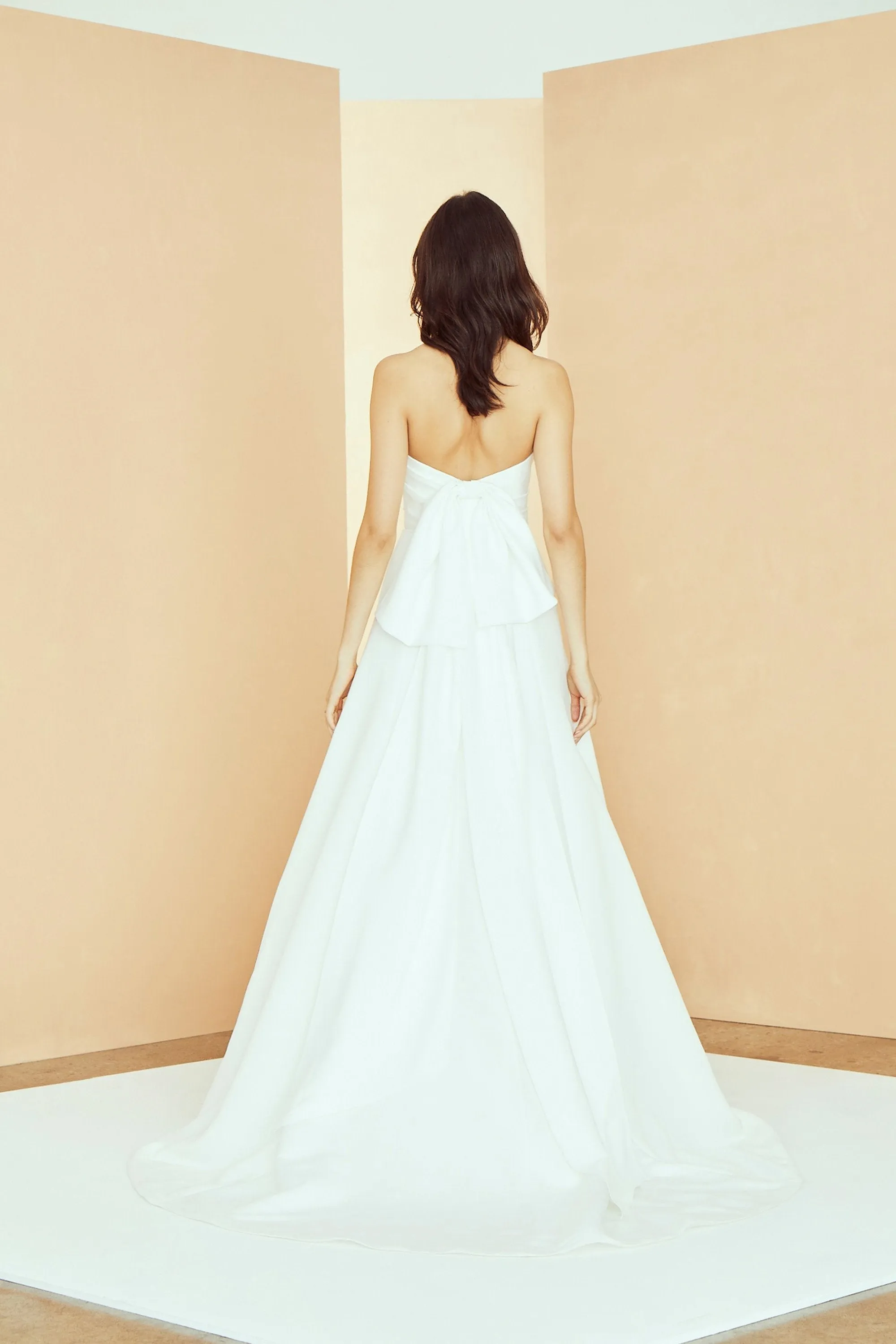 Kirsten sold by Amsale product image thumbnail 3