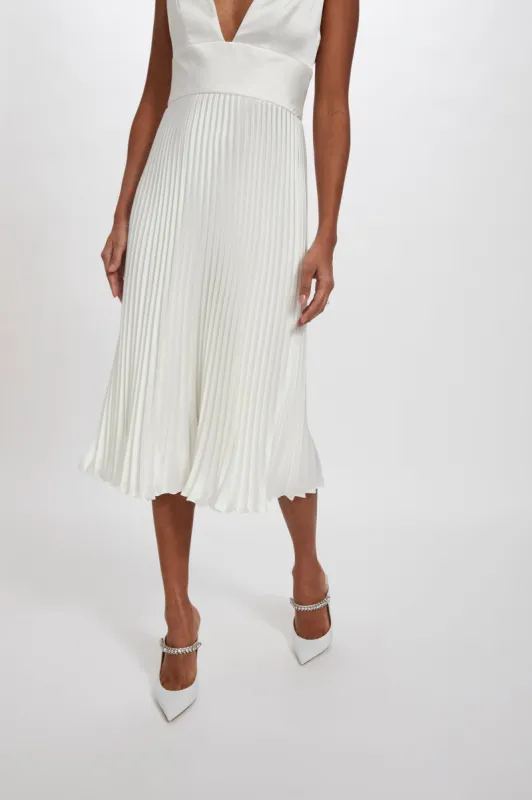 LW221 sold by Amsale