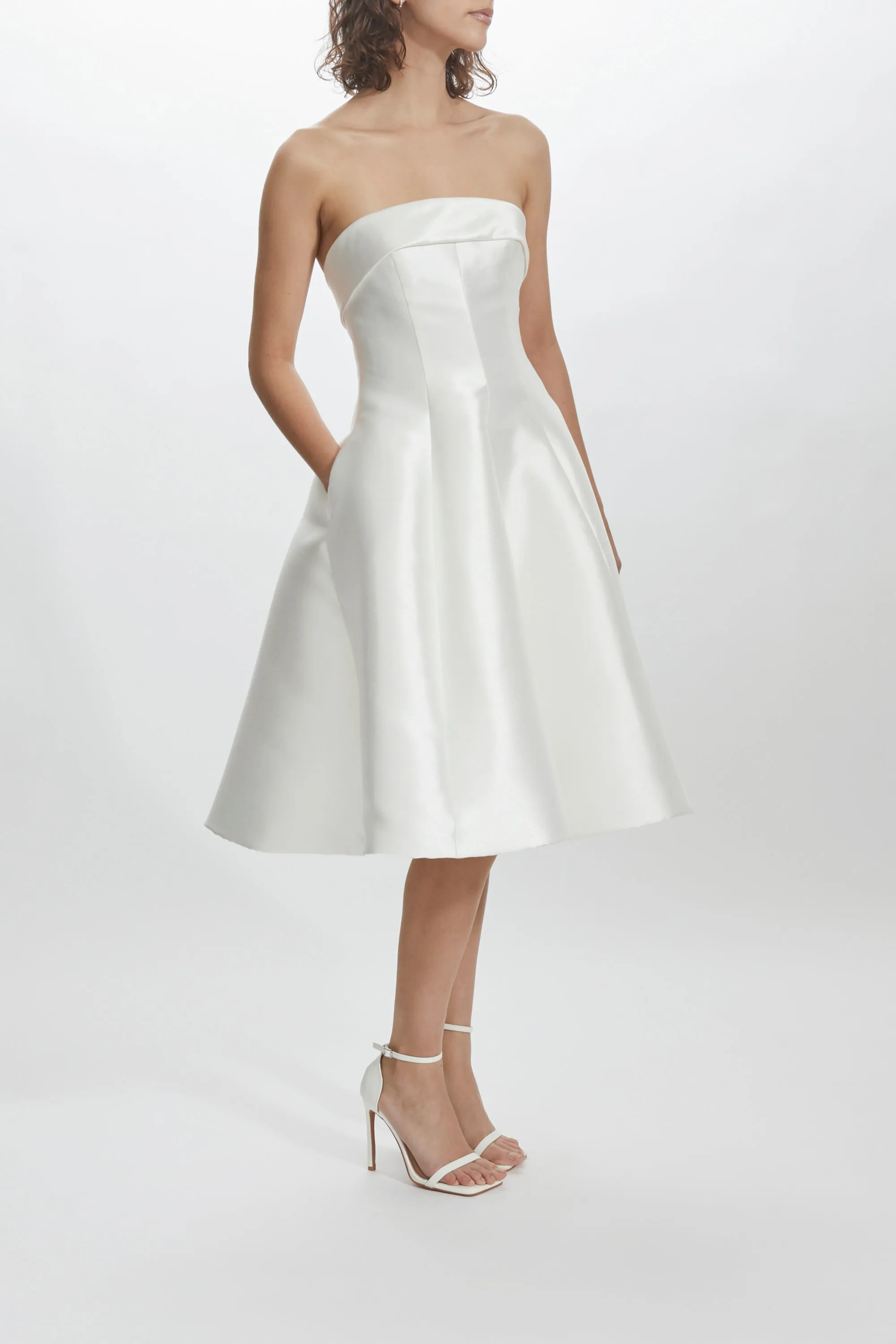 LW208 - Ivory sold by Amsale product image thumbnail 3