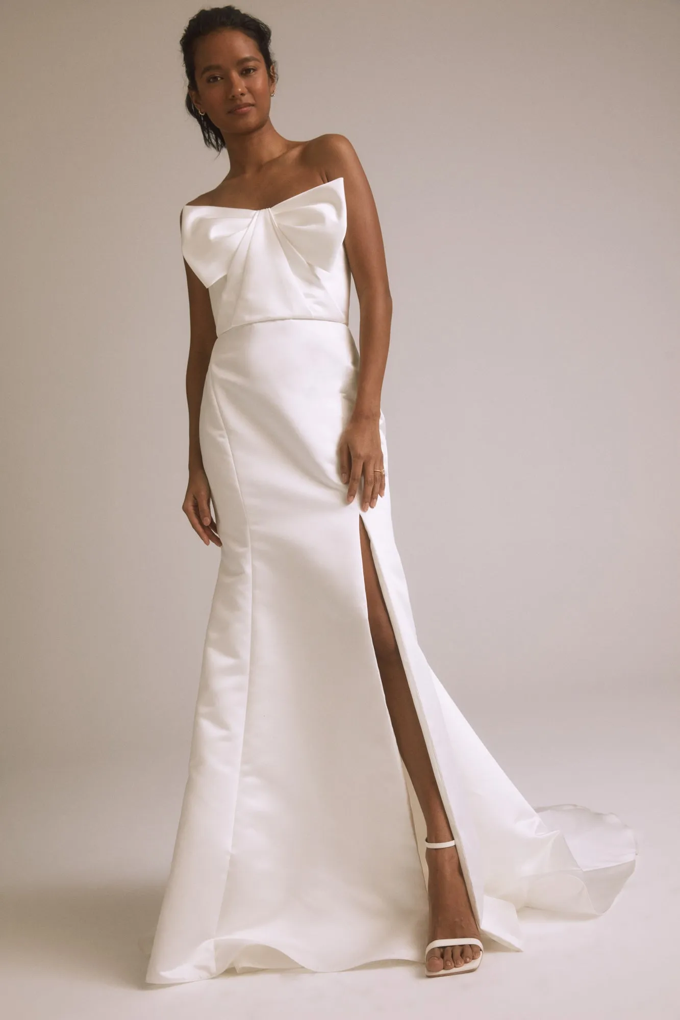 Gabrielle - Ivory sold by Amsale product image thumbnail 4