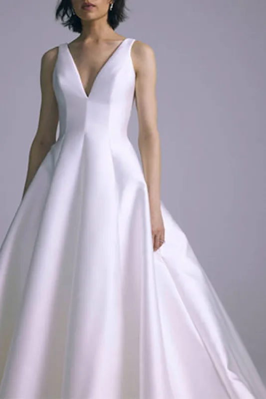 Kyrie sold by Amsale