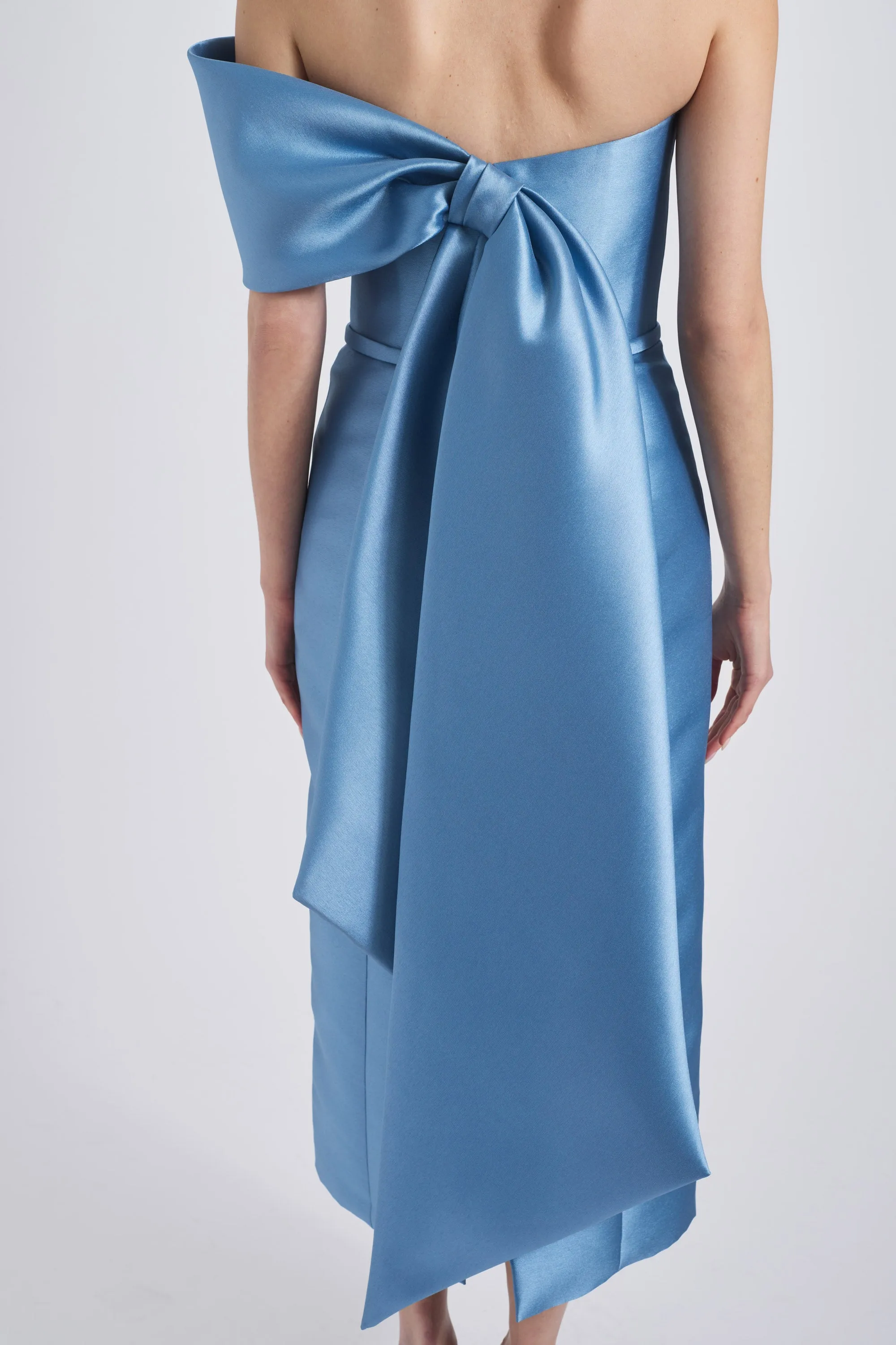 P831M - Smokey-blue sold by Amsale product image thumbnail 2