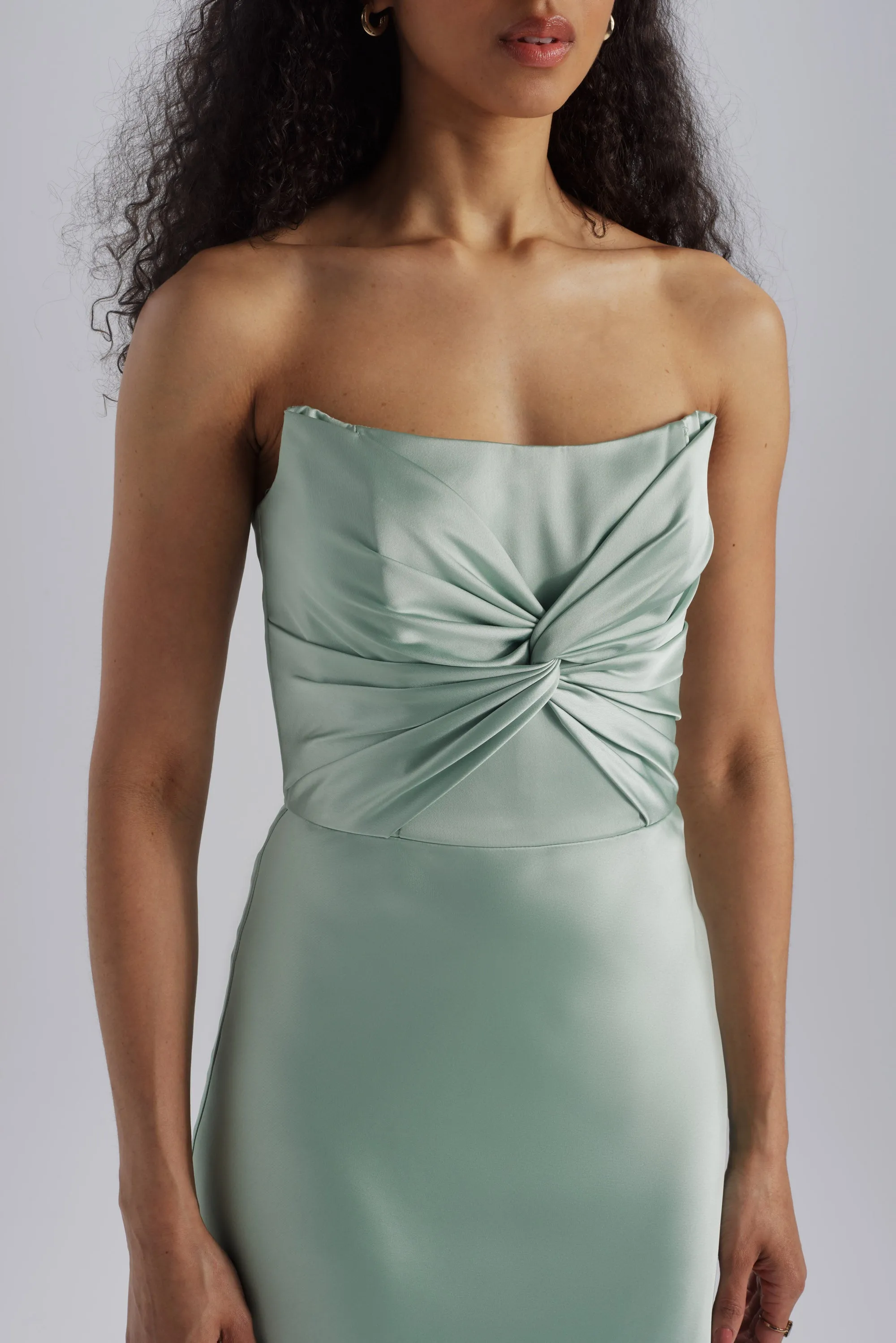 Aretha sold by Amsale product image thumbnail 4