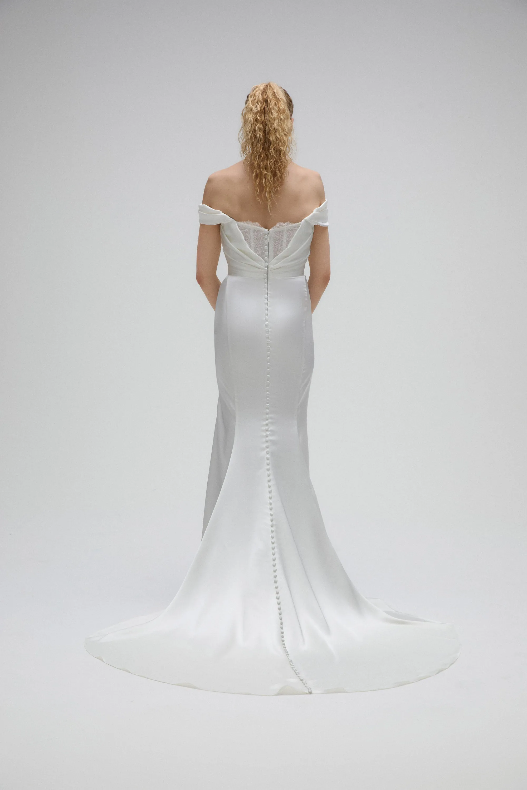 Shara sold by Amsale product image thumbnail 3