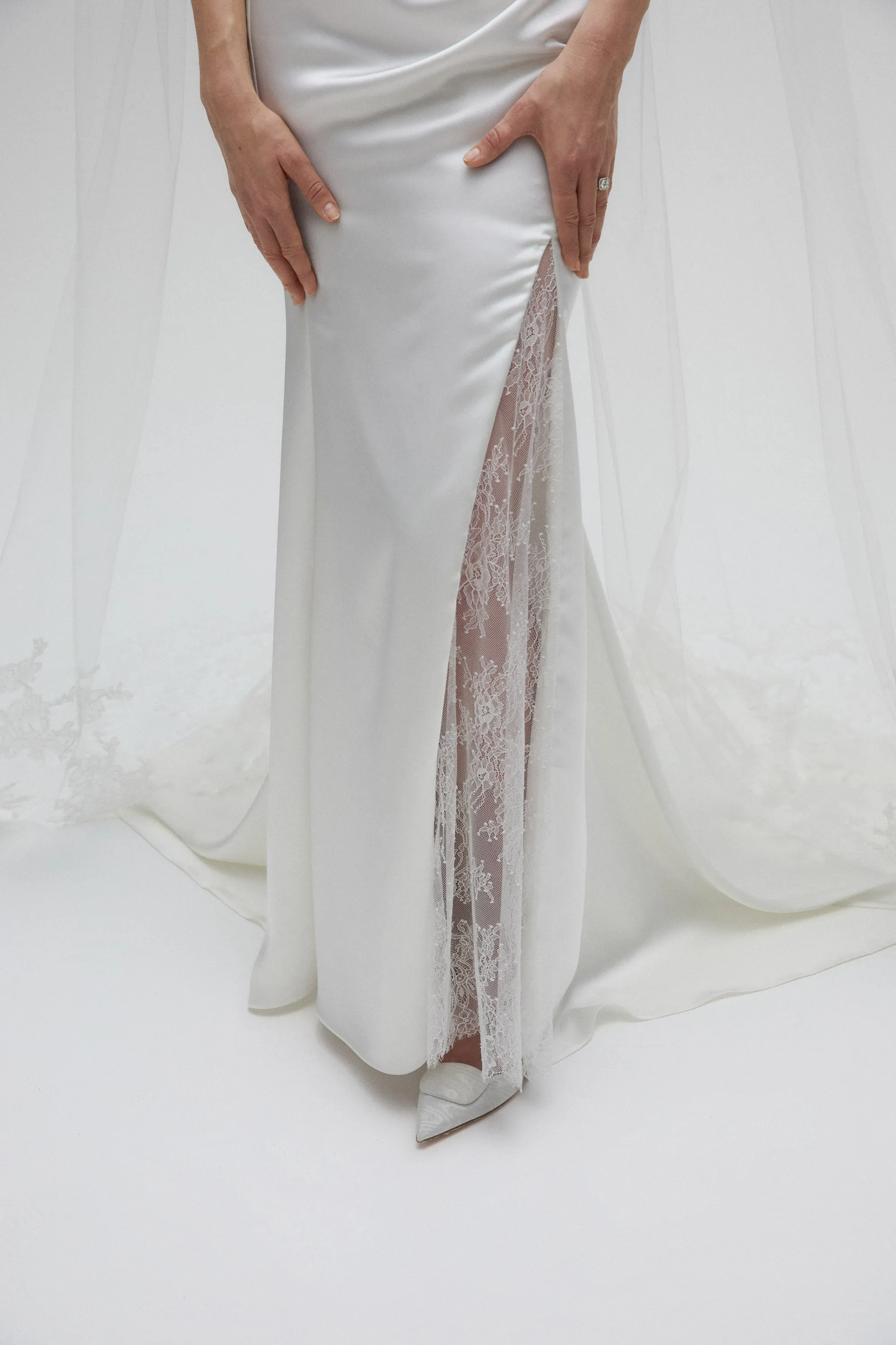 Shara sold by Amsale product image thumbnail 5