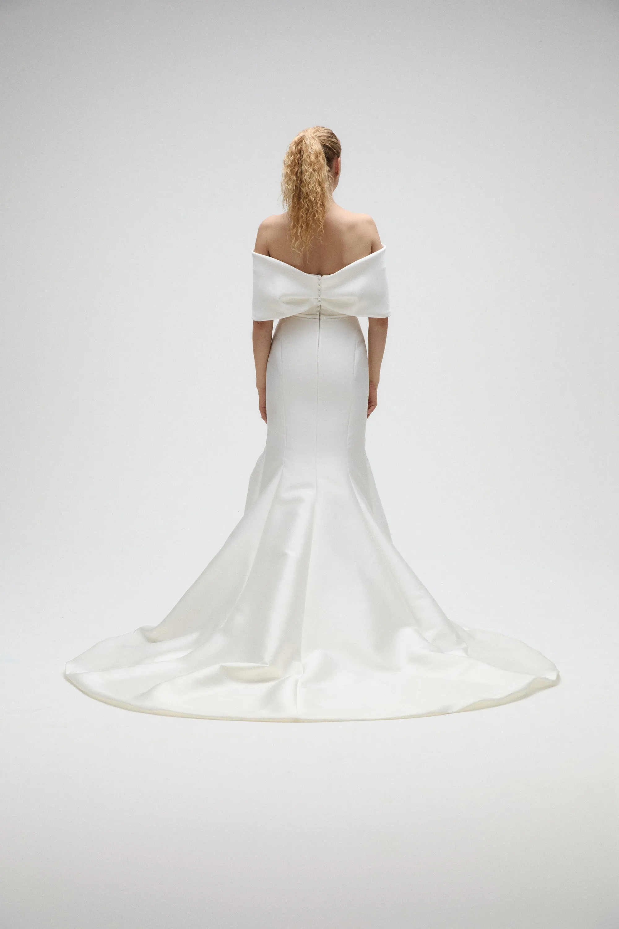 Joni sold by Amsale product image thumbnail 4