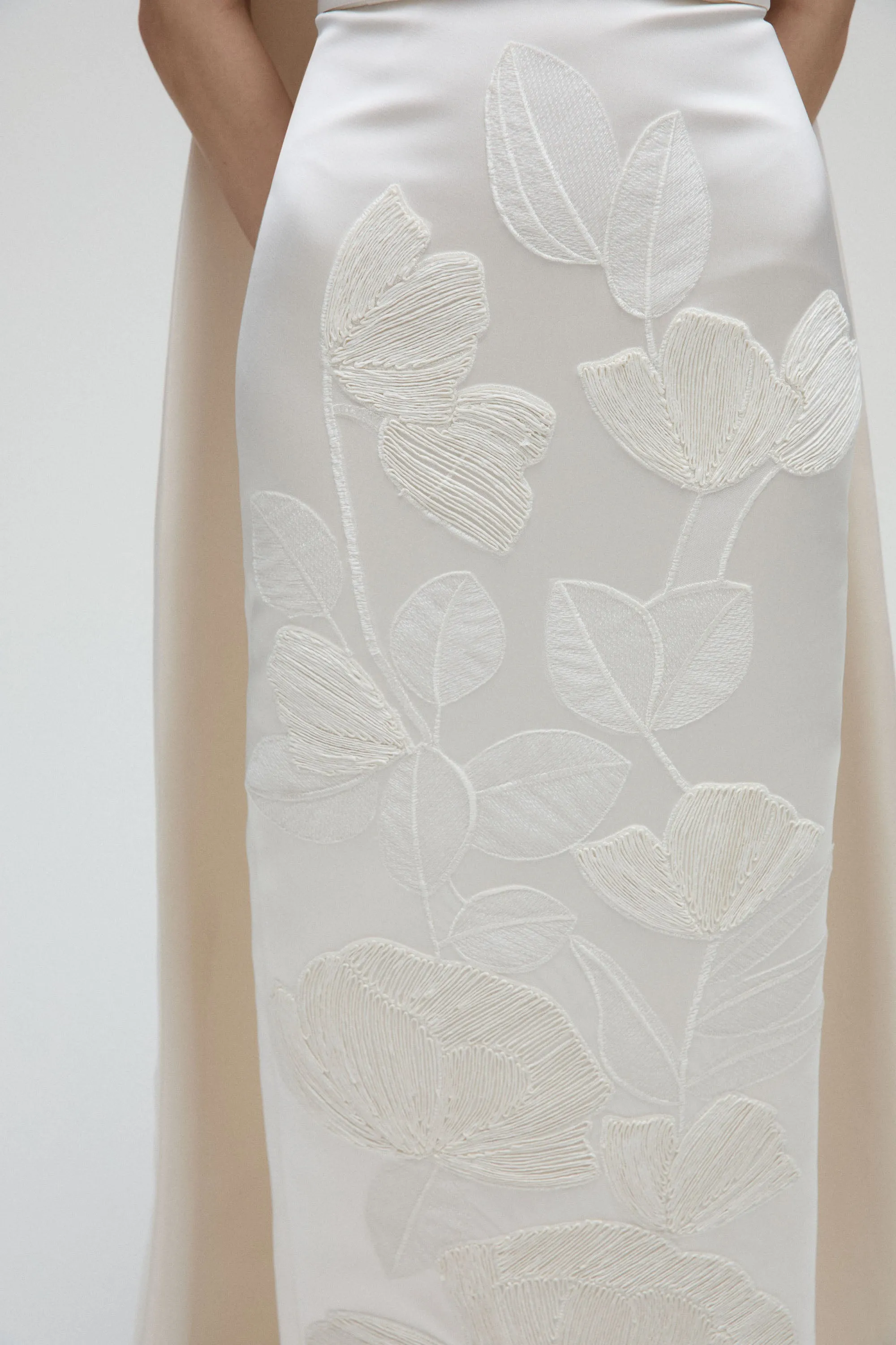 Turner sold by Amsale product image thumbnail 5