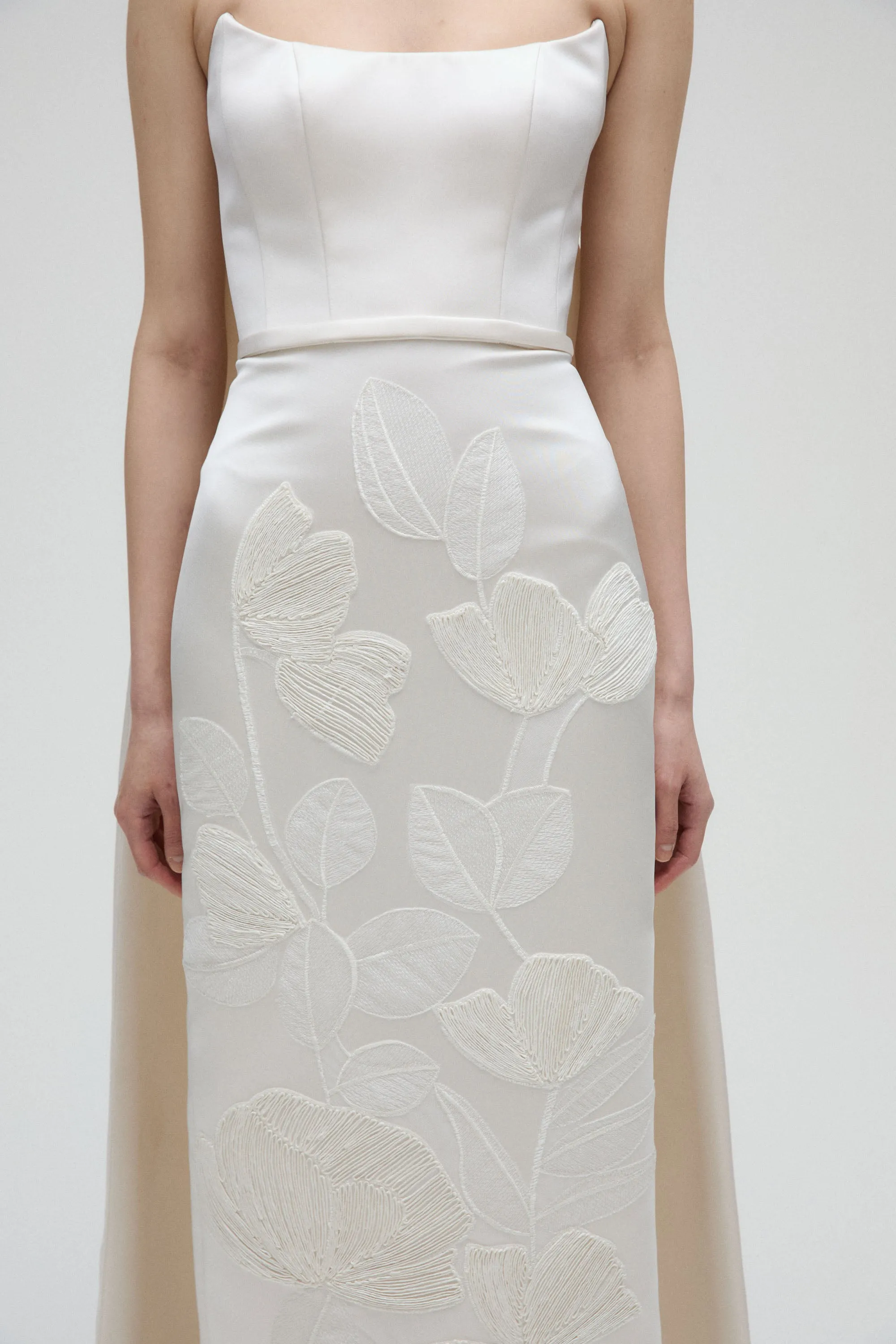 Turner sold by Amsale product image thumbnail 2