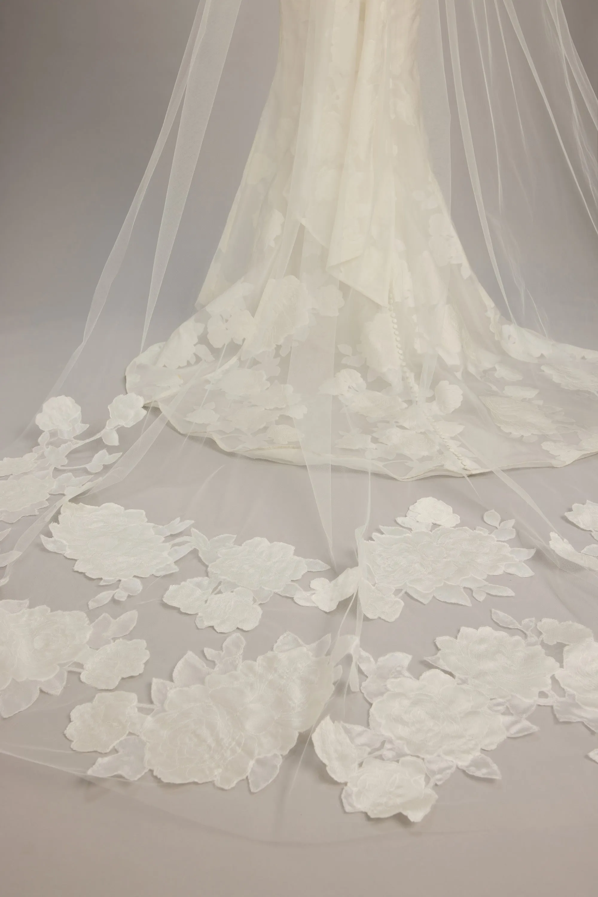 Marcelina Veil sold by Amsale product image thumbnail 4