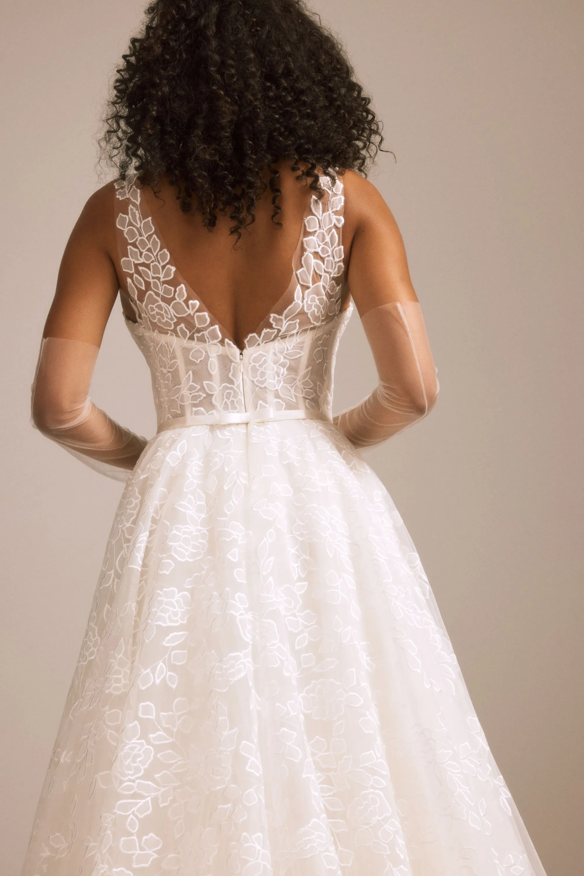 Seren sold by Amsale product image thumbnail 4