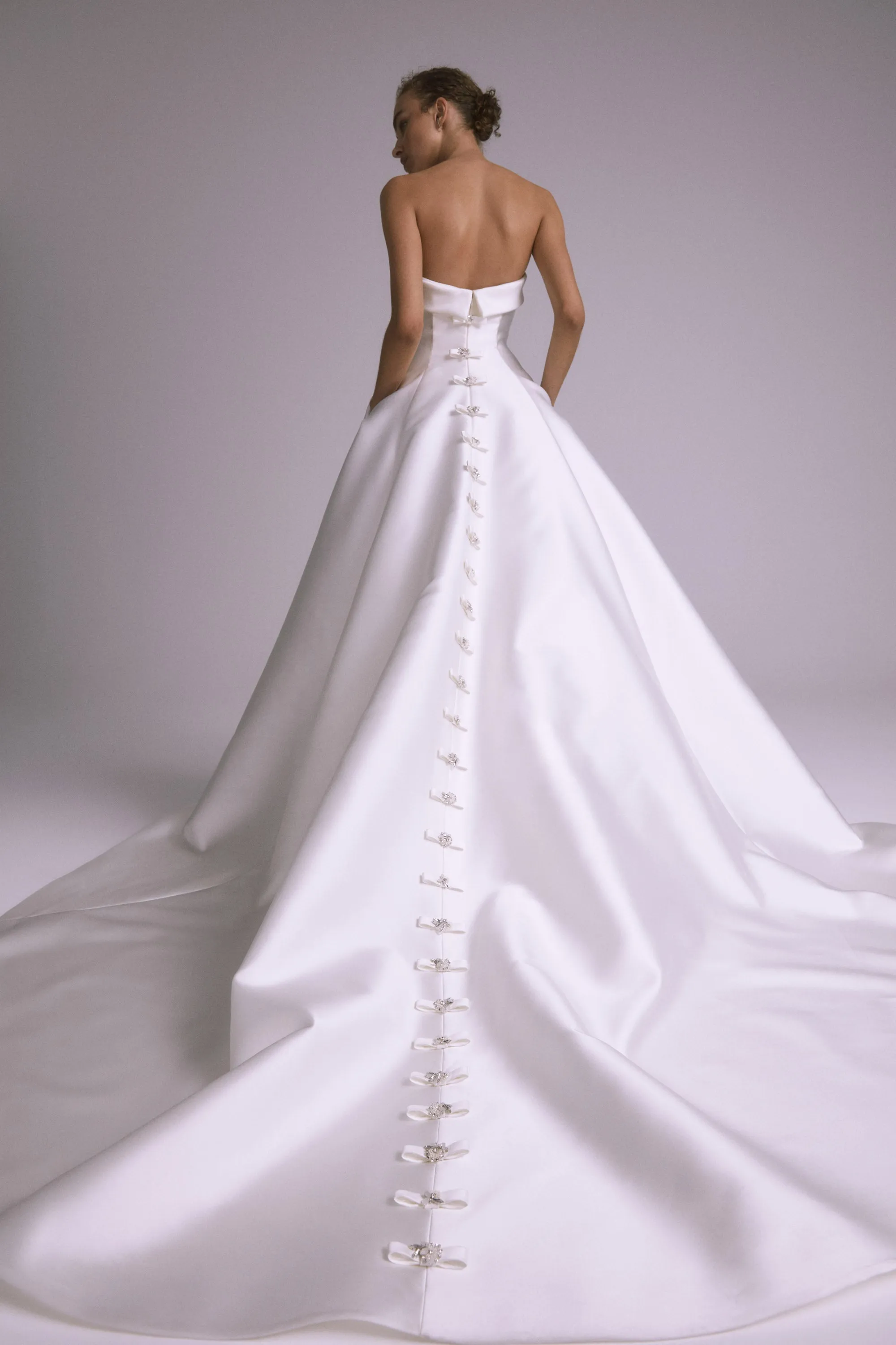 Ada sold by Amsale product image thumbnail 4