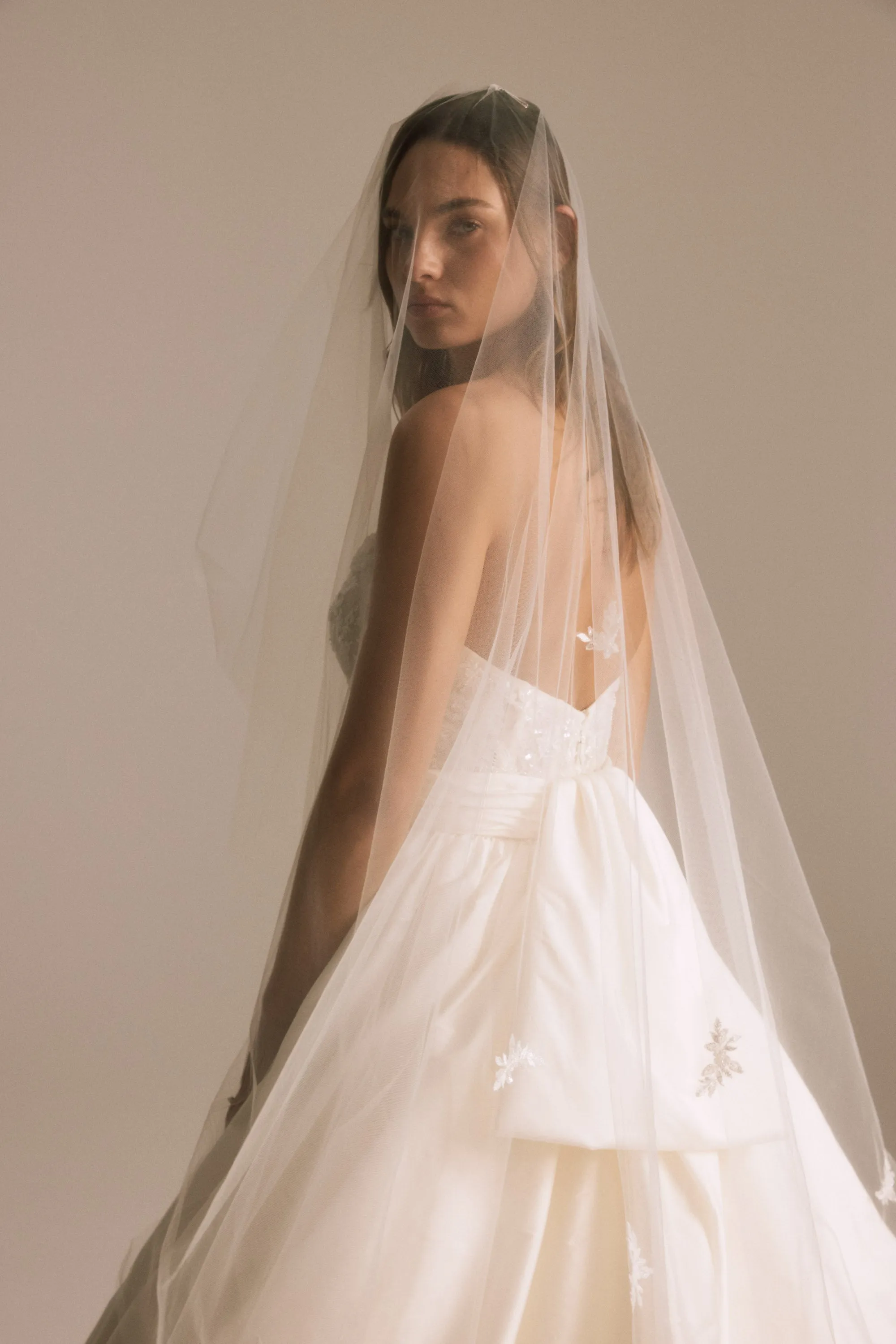 Pepper Veil sold by Amsale product image thumbnail 5