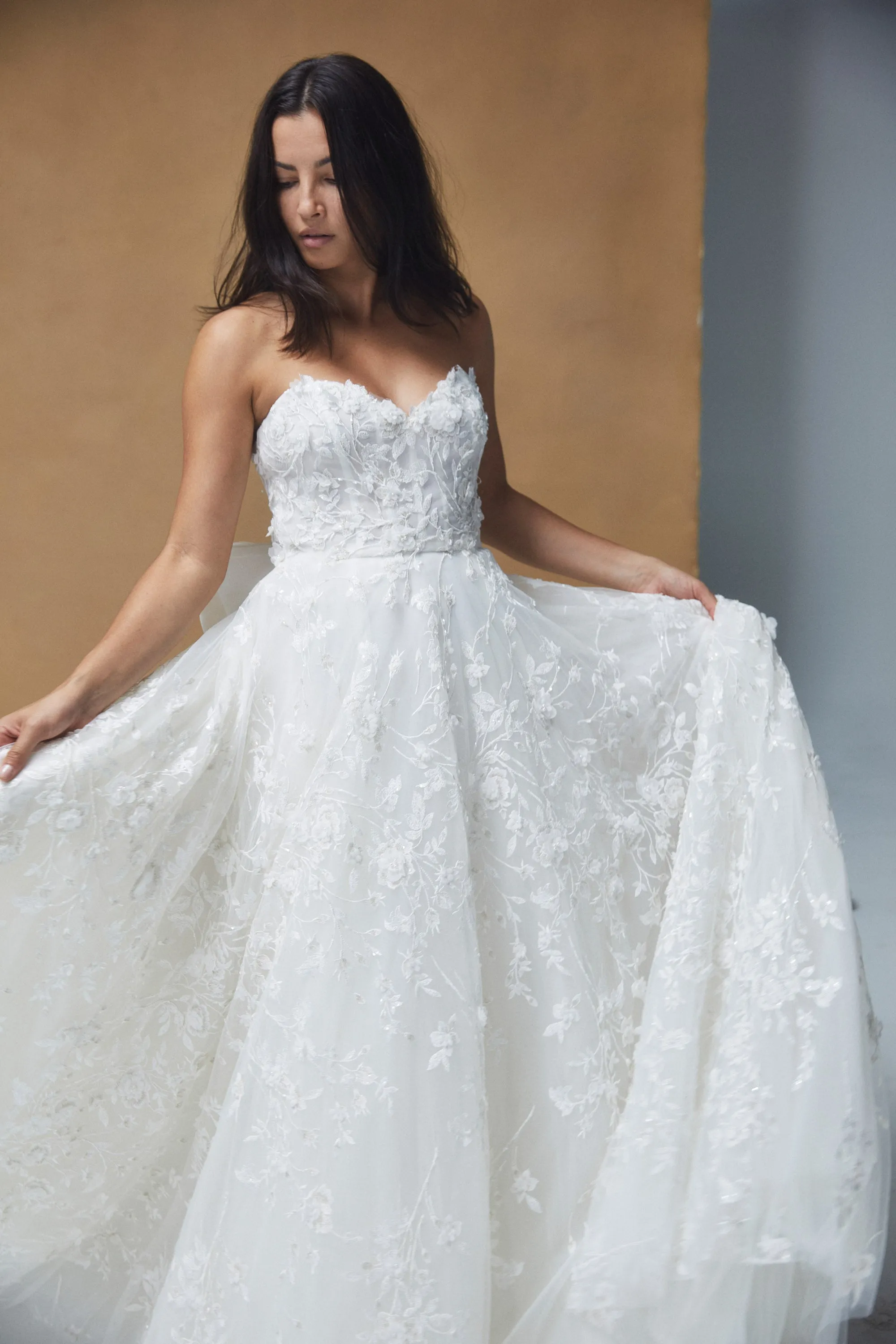 Violet sold by Amsale product image thumbnail 4