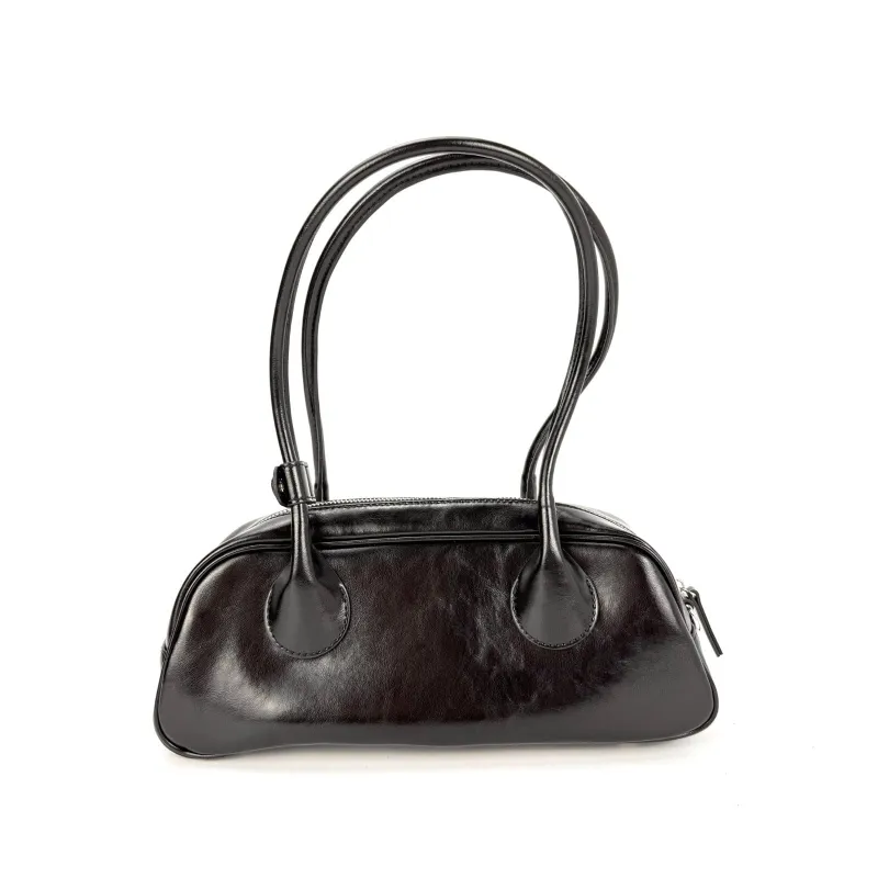 Black narrow shoulder bag case study sold by Anastasia