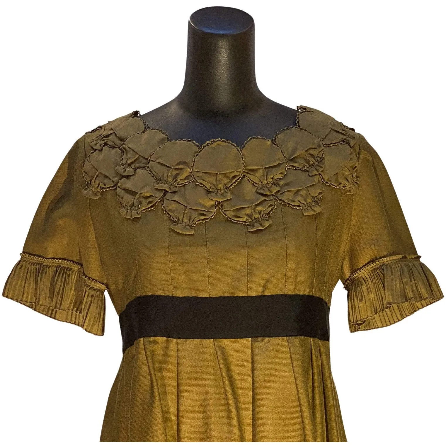 Undercover Vintage Skull Dress sold by Anastasia product image thumbnail 2