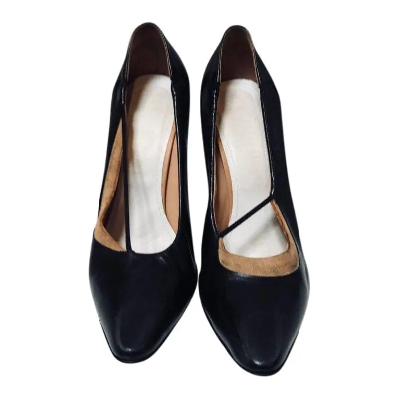 Maison Martin Margiela Vintage Pumps - Leather Pointed Toe Black sold by Anastasia