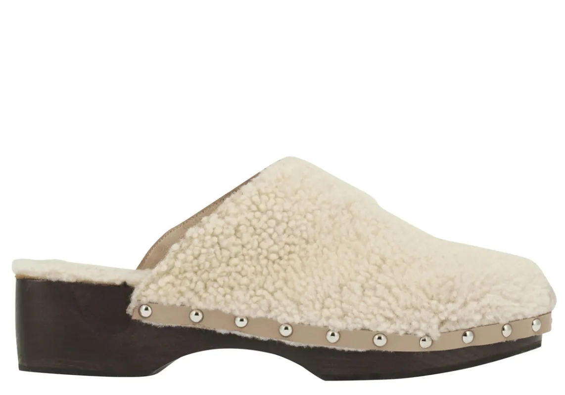 The Clog made by Ancient Greek Sandals