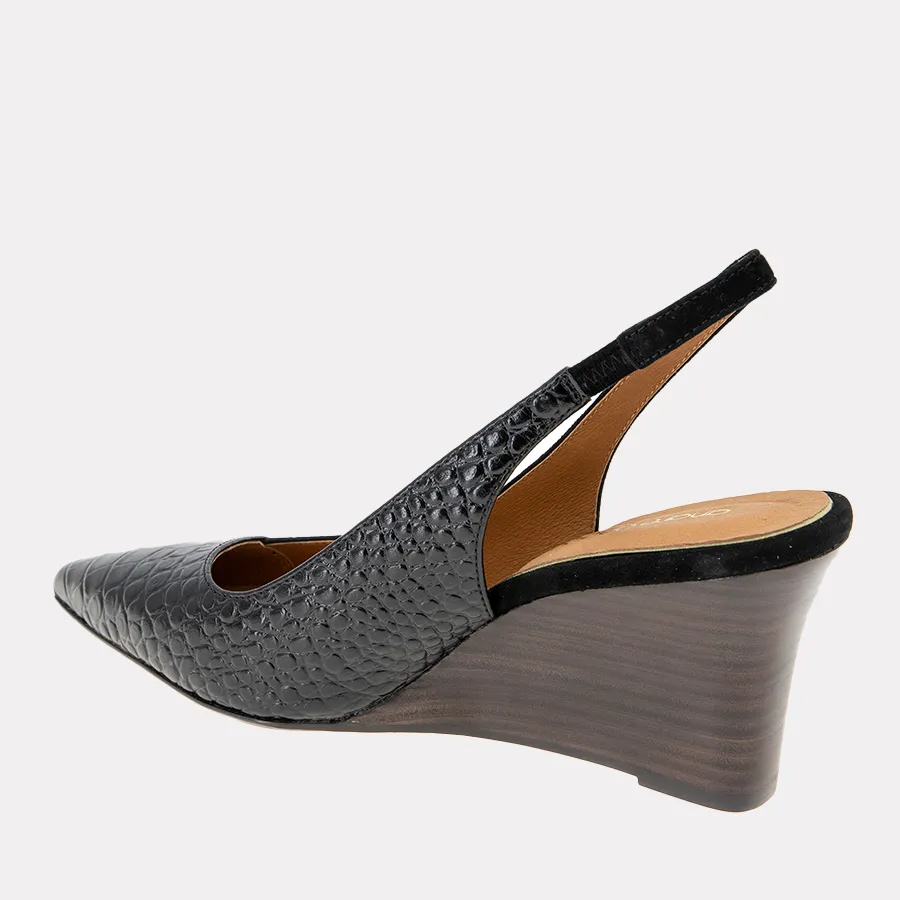 Laina Wedge sold by Andre Assous product image thumbnail 4