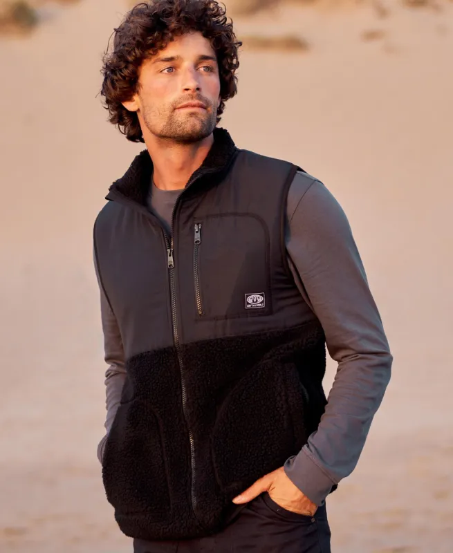 Hennie Mens Gilet - Black sold by Animal