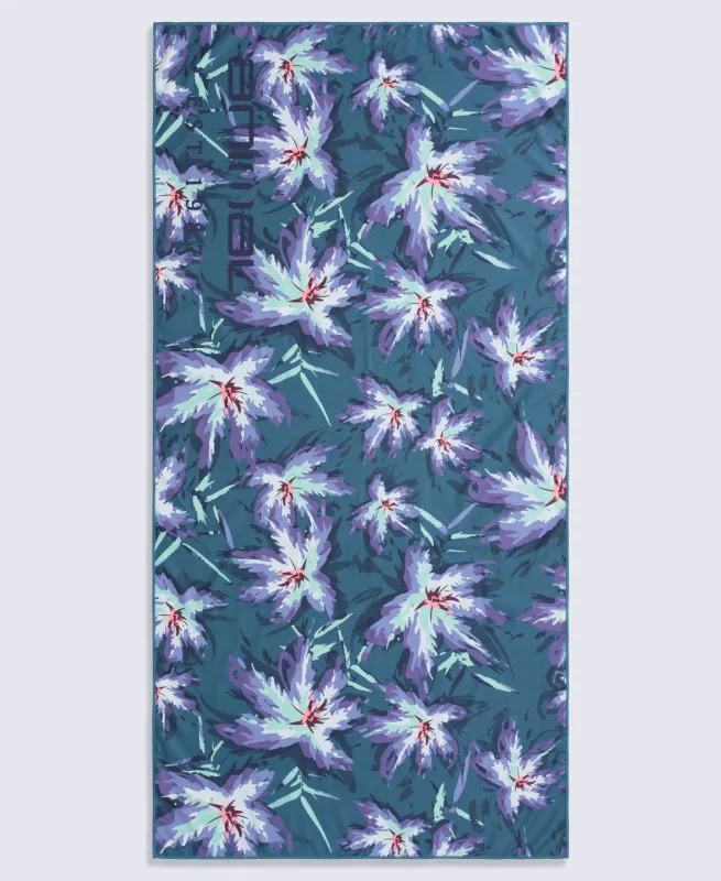 Beach Towel & Neoprene Bag - Dark Green made by Animal