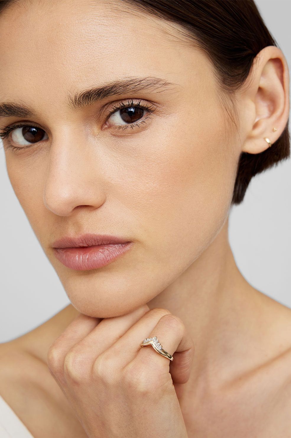 Curved Diamond Ring - 14k Gold sold by Anine Bing product image thumbnail 2