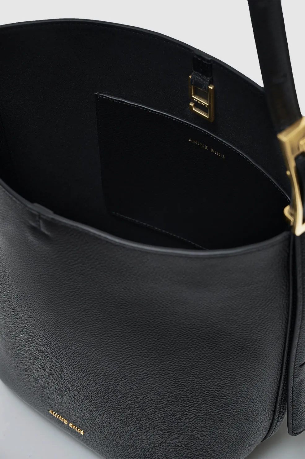 Elly Medium Bucket Bag Grained Leather - Black sold by Anine Bing product image thumbnail 4
