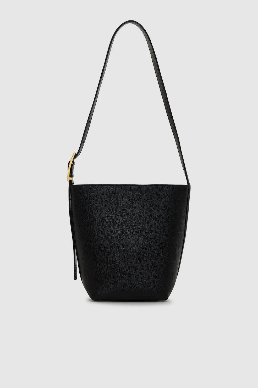 Elly Medium Bucket Bag Grained Leather - Black sold by Anine Bing product image thumbnail 3