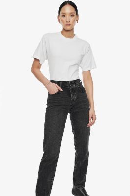Lili Tee - White sold by Anine Bing
