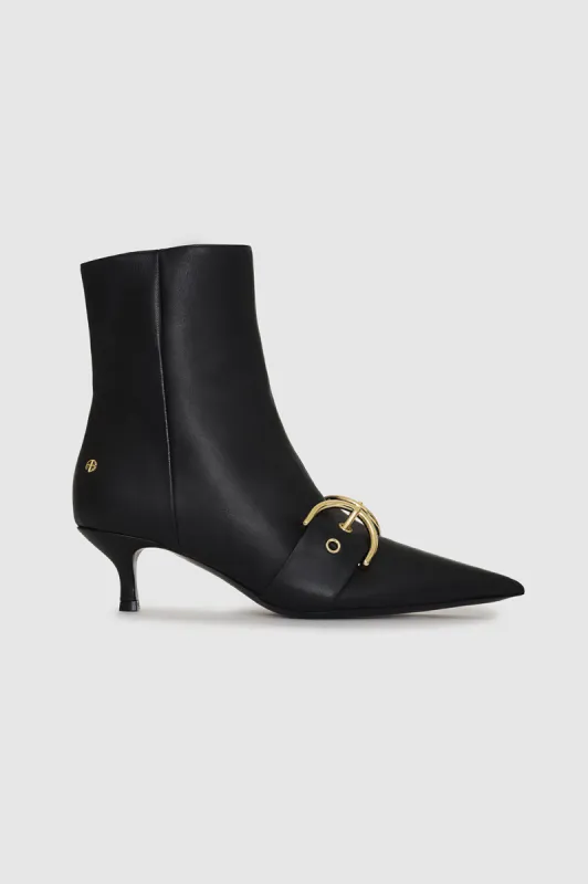 Zoe Boots - Black sold by Anine Bing