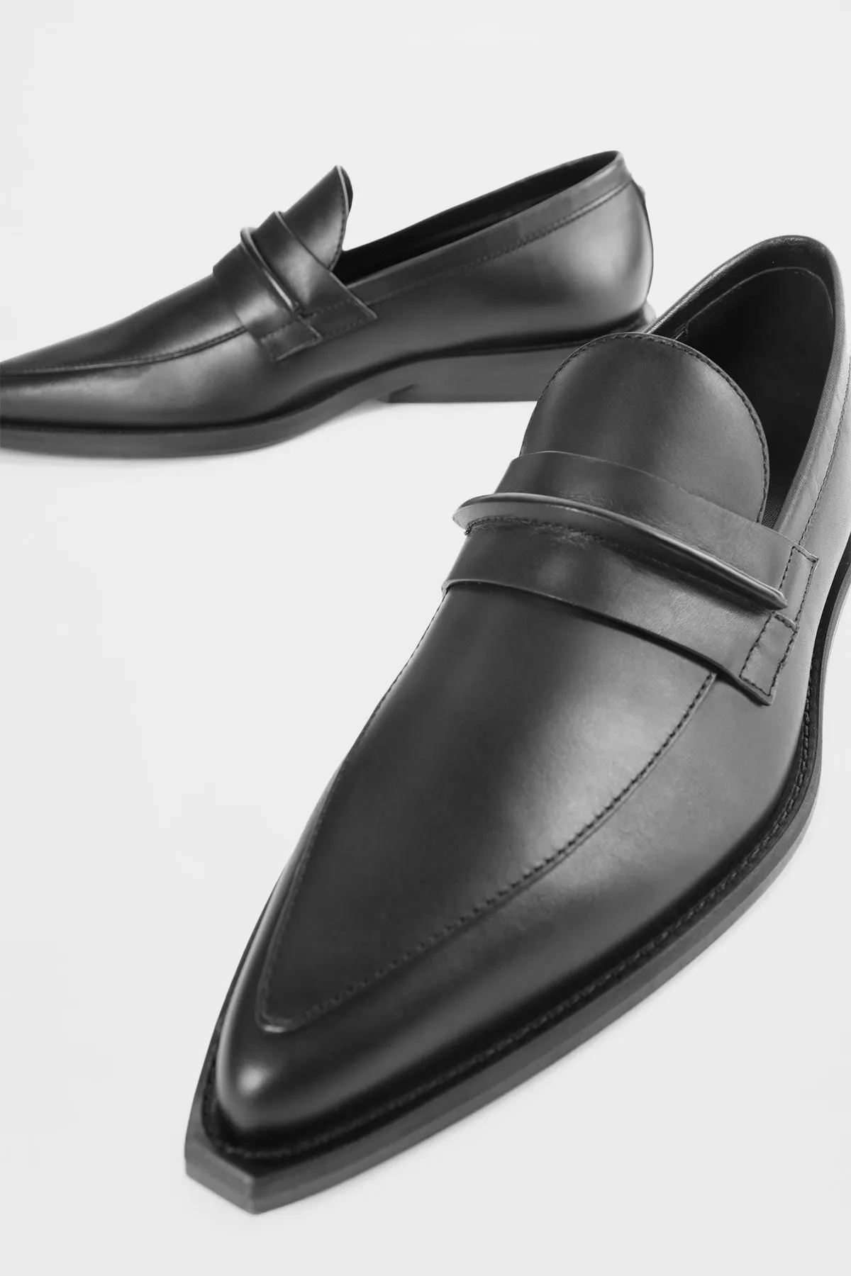 Rappana Pointy Loafers sold by Ann Demeulemeester product image thumbnail 5