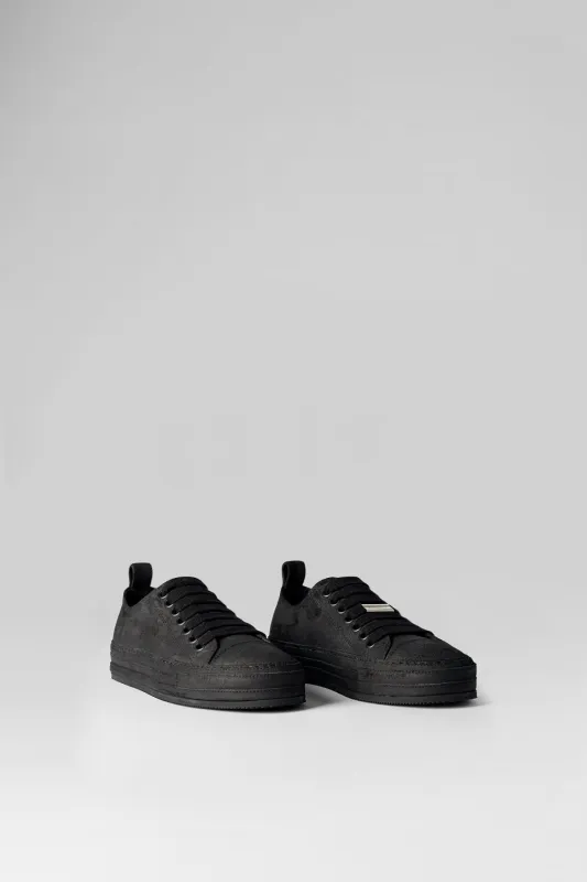 Gert Low Top Sneakers Crosta Painted Black made by Ann Demeulemeester