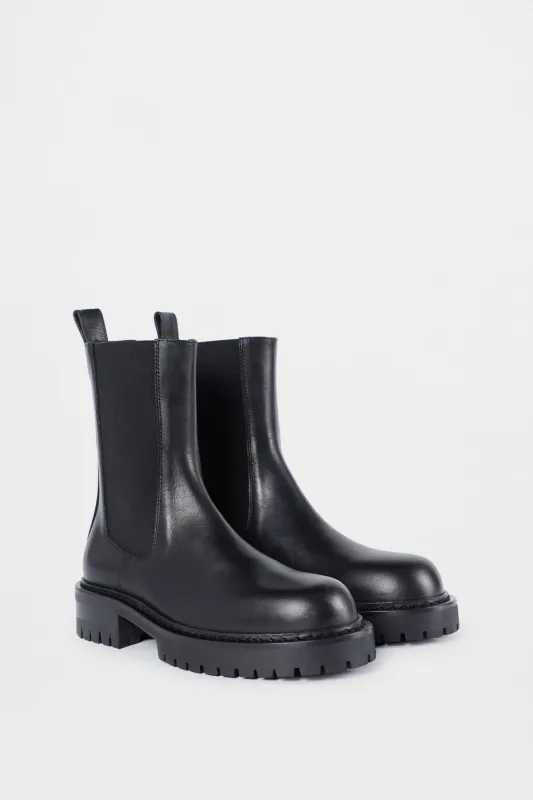 Nilo Chelsea Boots sold by Ann Demeulemeester