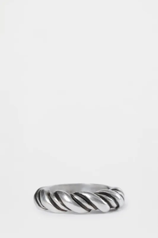 Bice Twisted Single Ring sold by Ann Demeulemeester