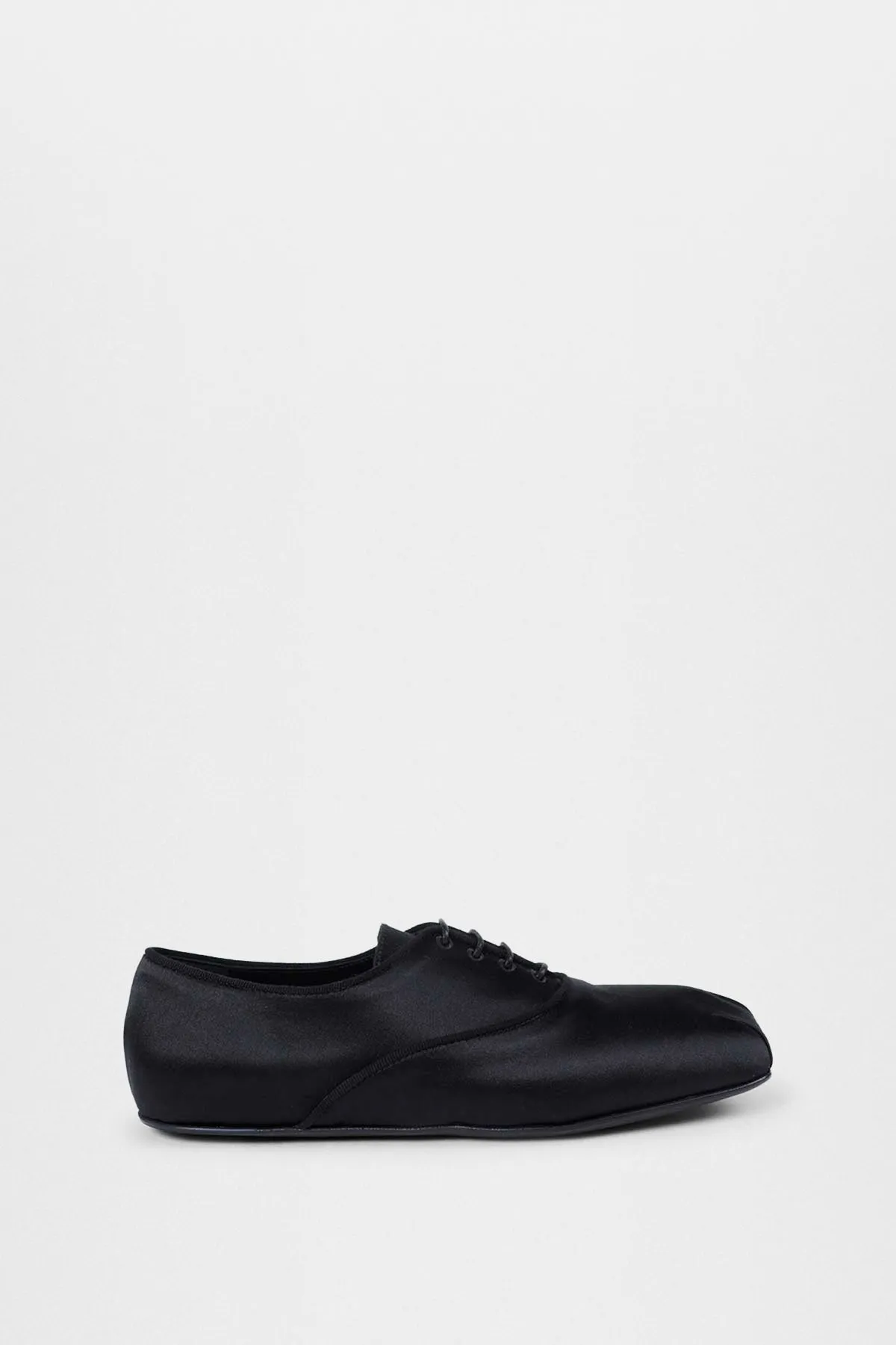 Tavis Squared Oxford Shoes sold by Ann Demeulemeester product image thumbnail 2