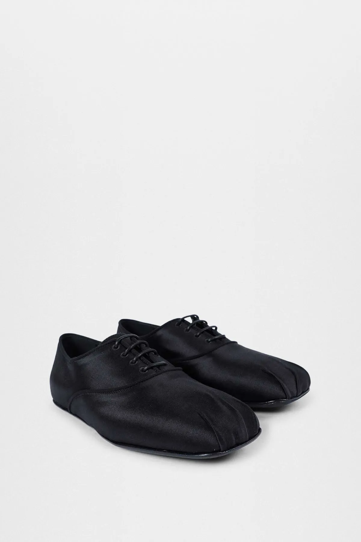Tavis Squared Oxford Shoes sold by Ann Demeulemeester