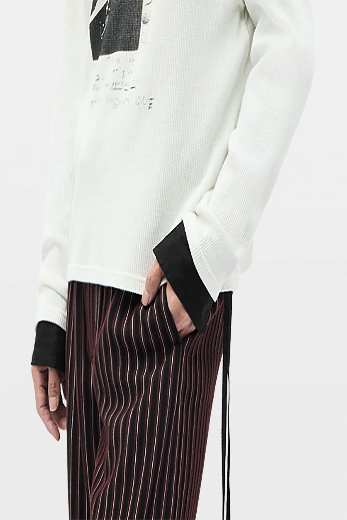Dante Cuffs with Ruffles sold by Ann Demeulemeester product image thumbnail 2