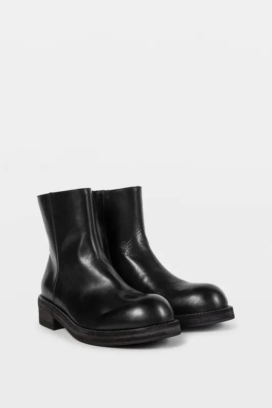Helfred Ankle Boots With Zip made by Ann Demeulemeester