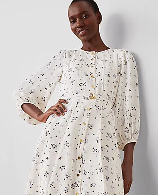 Ann Taylor Floral Seamed Flare Dress sold by Ann Taylor product image thumbnail 3