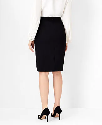 Ann Taylor The Tall Seamed Pencil Skirt in Seasonless Stretch sold by Ann Taylor product image thumbnail 2