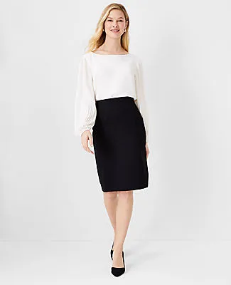 Ann Taylor The Tall Seamed Pencil Skirt in Seasonless Stretch sold by Ann Taylor product image thumbnail 3
