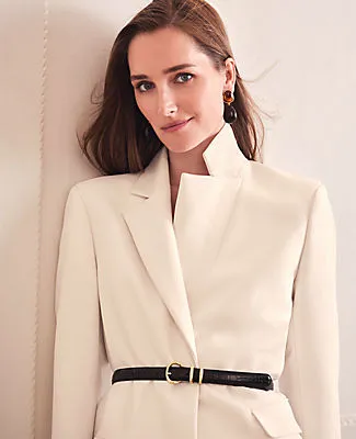 Ann Taylor The Petite Madison Blazer sold by Ann Taylor product image thumbnail 3