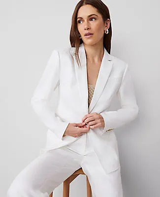Ann Taylor The Petite One-Button Blazer in Herringbone Linen Blend sold by Ann Taylor product image thumbnail 4