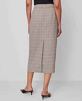 Ann Taylor The Petite Clean Pencil Skirt in Plaid sold by Ann Taylor product image thumbnail 3
