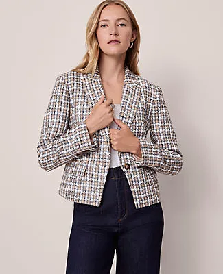 Ann Taylor The Petite One Button Fitted Blazer in Tweed sold by Ann Taylor product image thumbnail 3