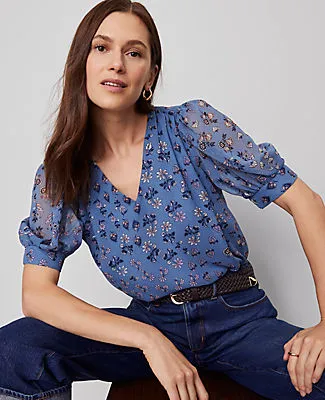 Ann Taylor Floral V-Neck Popover Top sold by Ann Taylor product image thumbnail 3