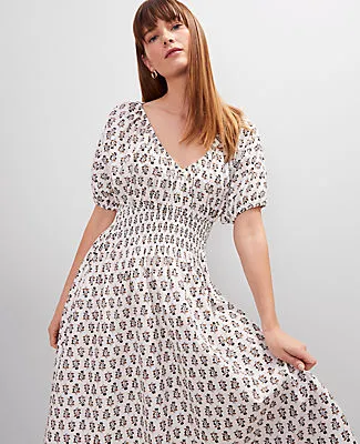 Ann Taylor Floral Smocked Puff Sleeve Midi Dress sold by Ann Taylor product image thumbnail 4
