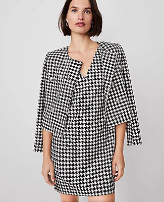 Ann Taylor Houndstooth V-Neck Sleeveless Shift Dress sold by Ann Taylor product image thumbnail 3