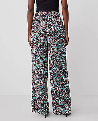 Ann Taylor The Petite Pleated Wide Leg Pant sold by Ann Taylor product image thumbnail 3