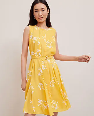 Ann Taylor Floral Belted Flare Dress sold by Ann Taylor product image thumbnail 3