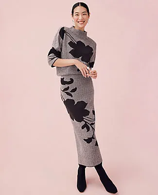 Ann Taylor Petite Herringbone Floral Jacquard Sweater Skirt sold by Ann Taylor product image thumbnail 4